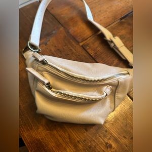 American Eagle Crossbody Fanny Pack